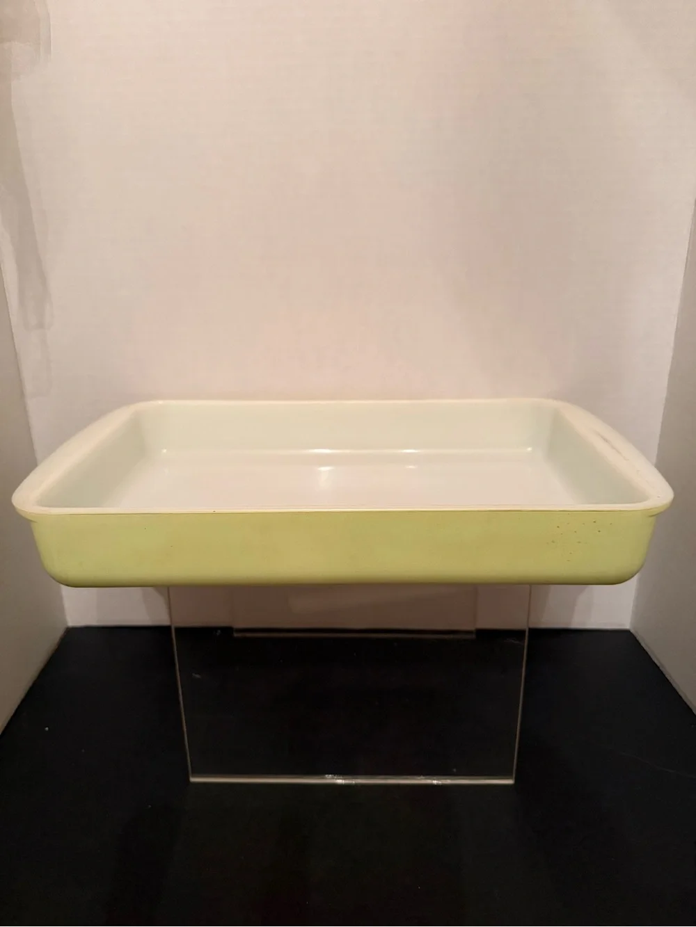Vintage Lime Green Pyrex Casserole 2 Quart Baking Dish 232 Rectangle